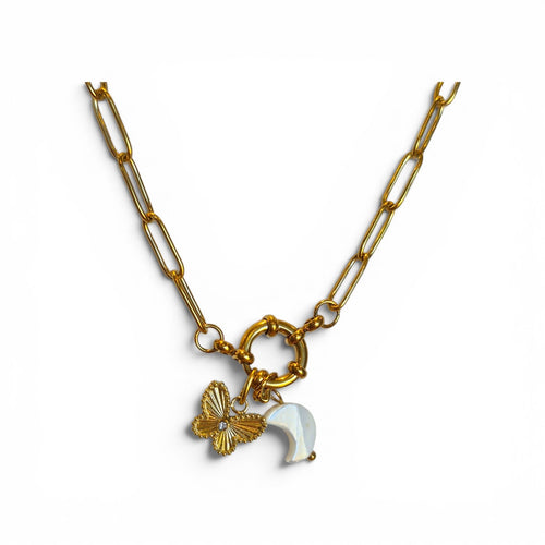 charm-necklace-butterfly