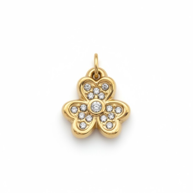 clover-charm-necklace