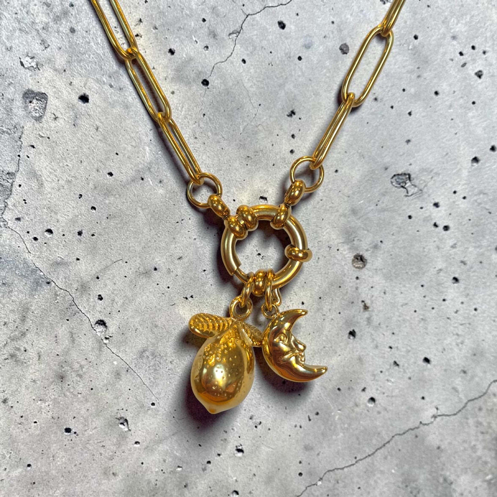 sailor-buckle-necklace-lemon