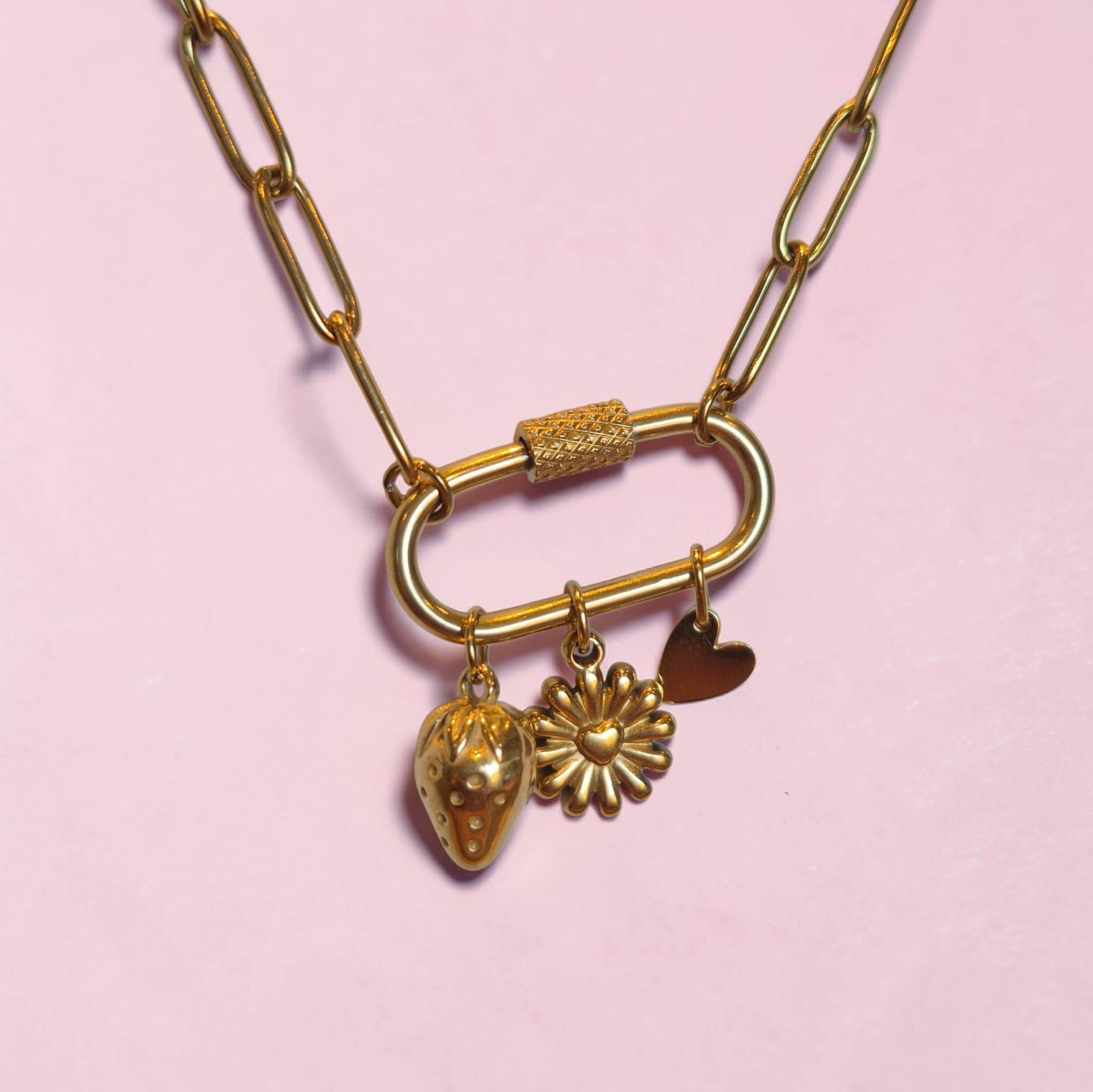 flower-gold-charm